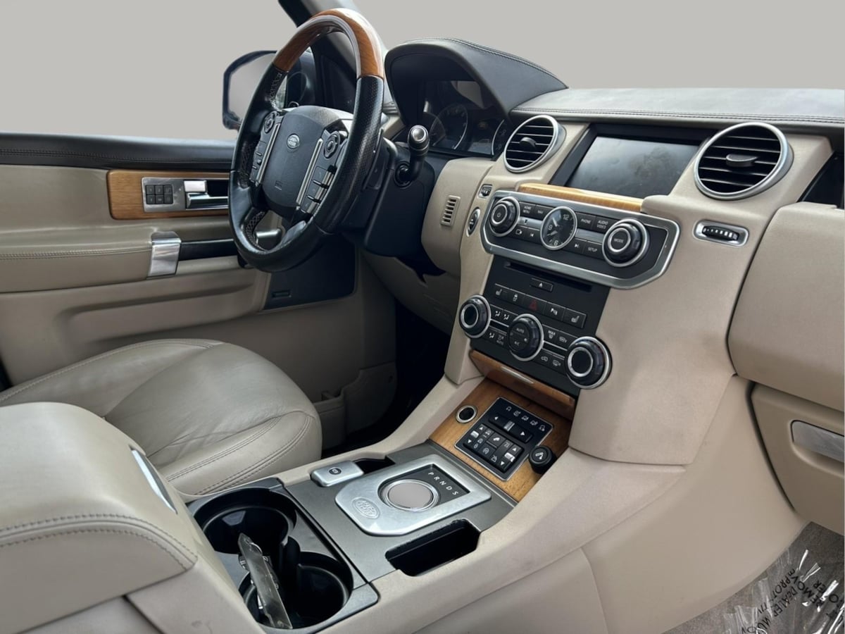 2015 Land Rover LR4 HSE LUX - Photo 20