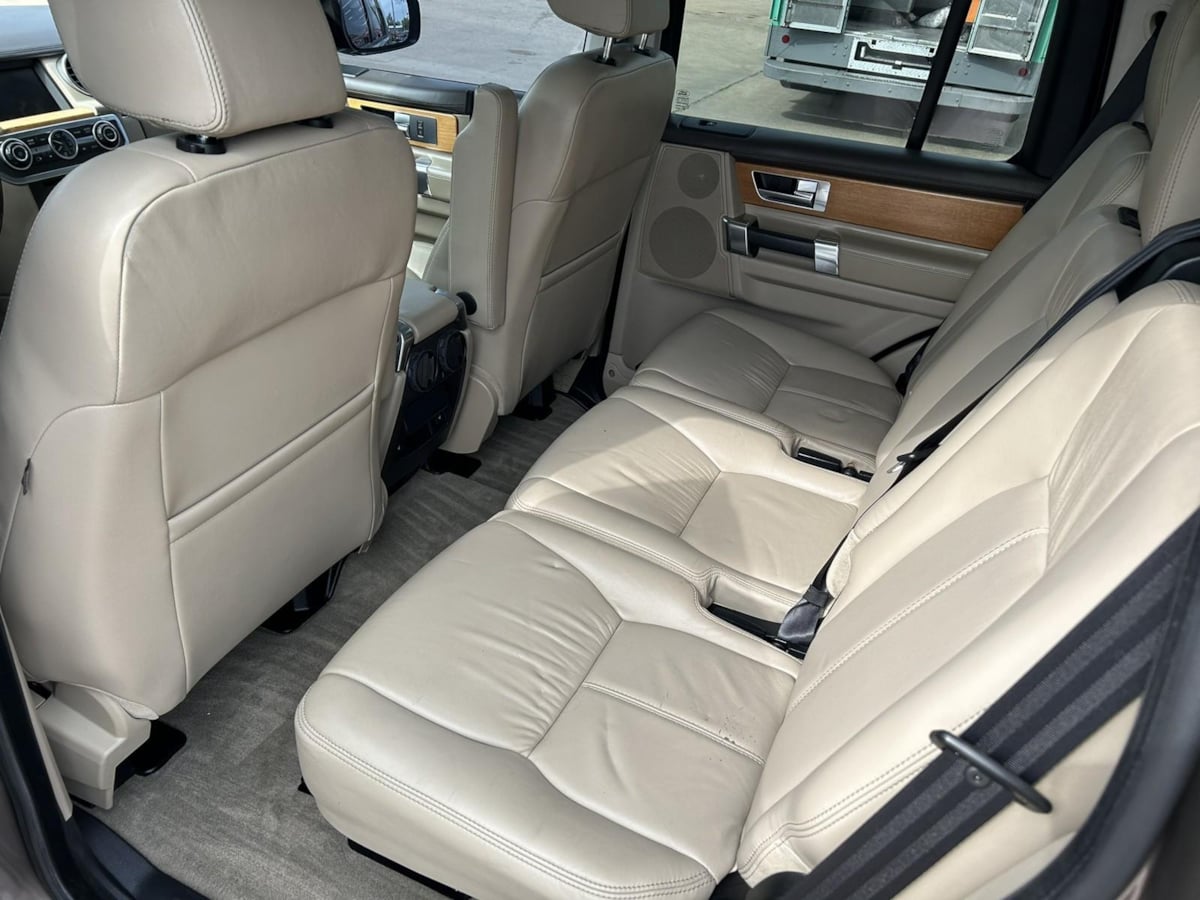 2015 Land Rover LR4 HSE LUX - Photo 12