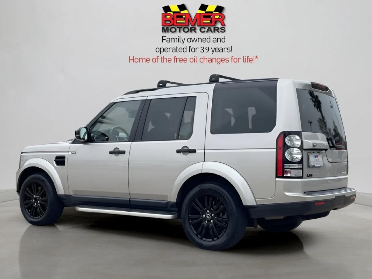 2015 Land Rover LR4 photo 4