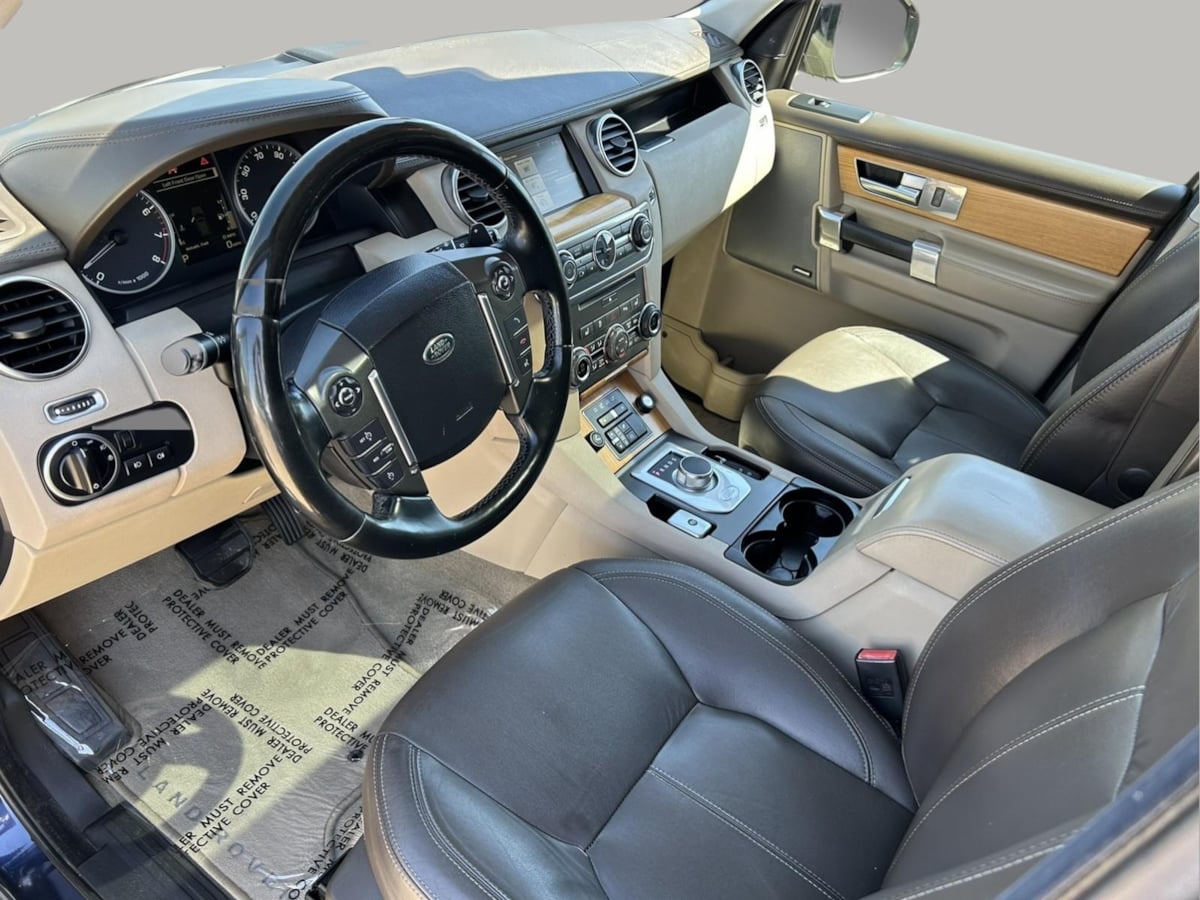 2014 Land Rover LR4 Base - Photo 9