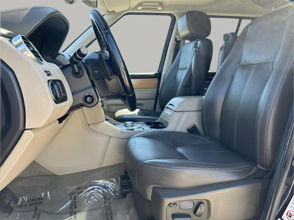 2014 Land Rover LR4 Base - Photo 10