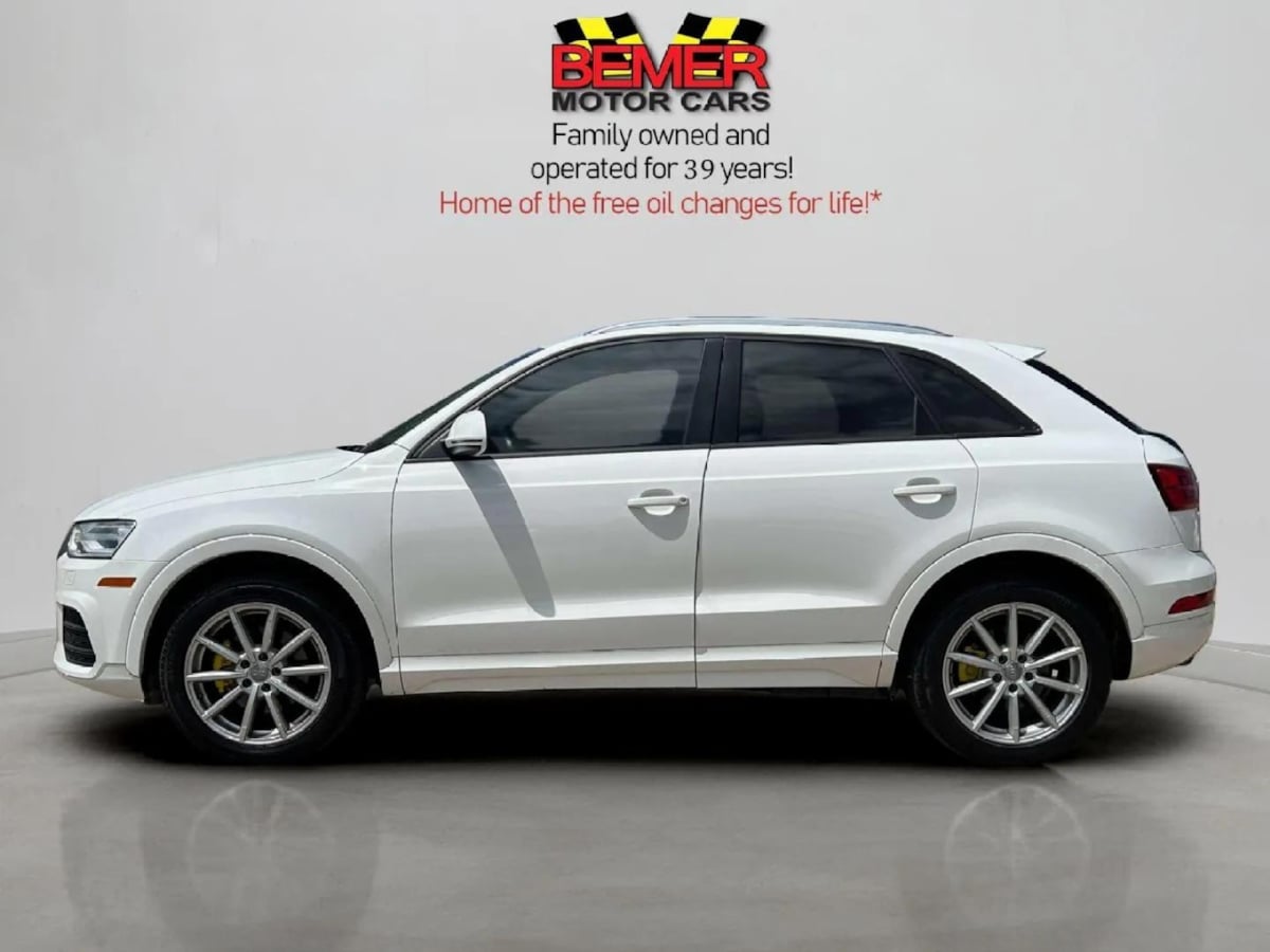 2017 Audi Q3 Premium photo 2