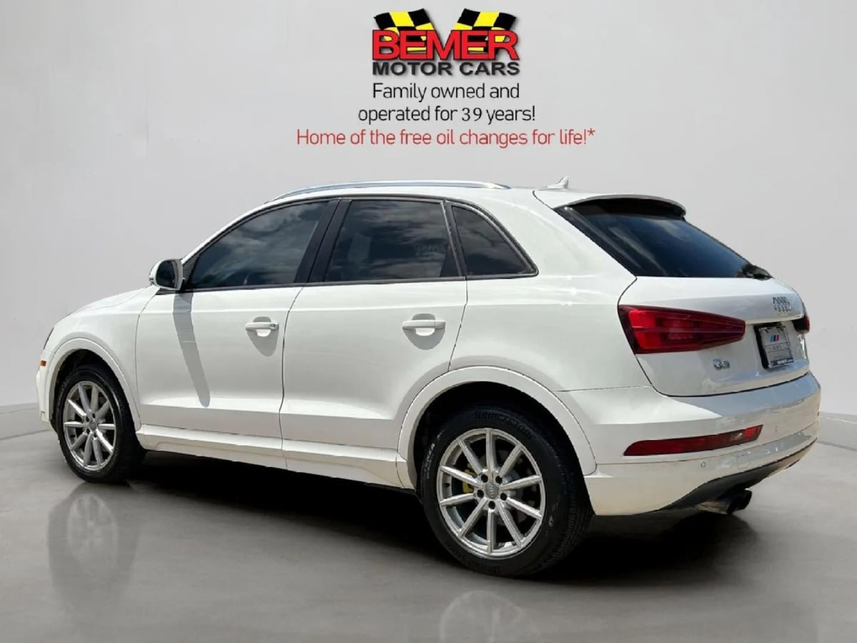 2017 Audi Q3 Premium photo 3