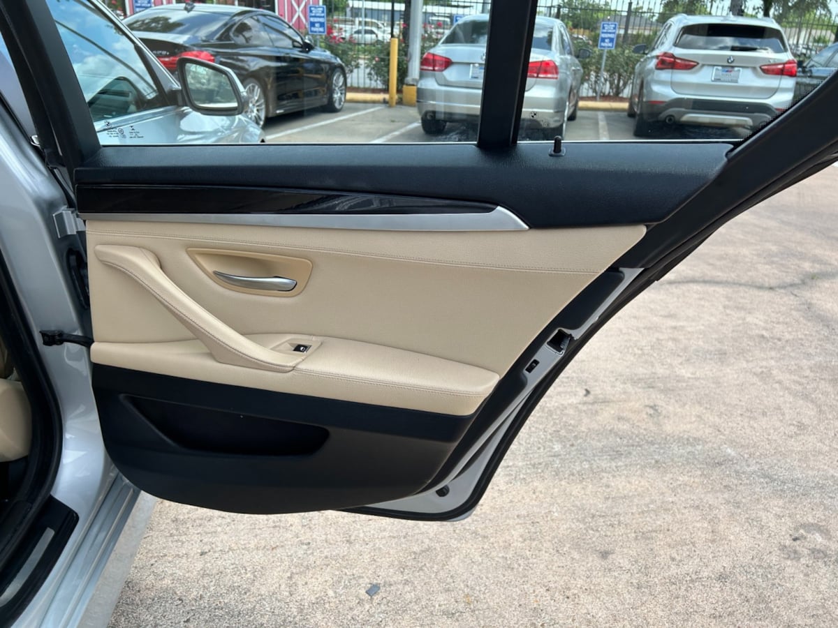 2016 Bmw 528i 5-series photo 21
