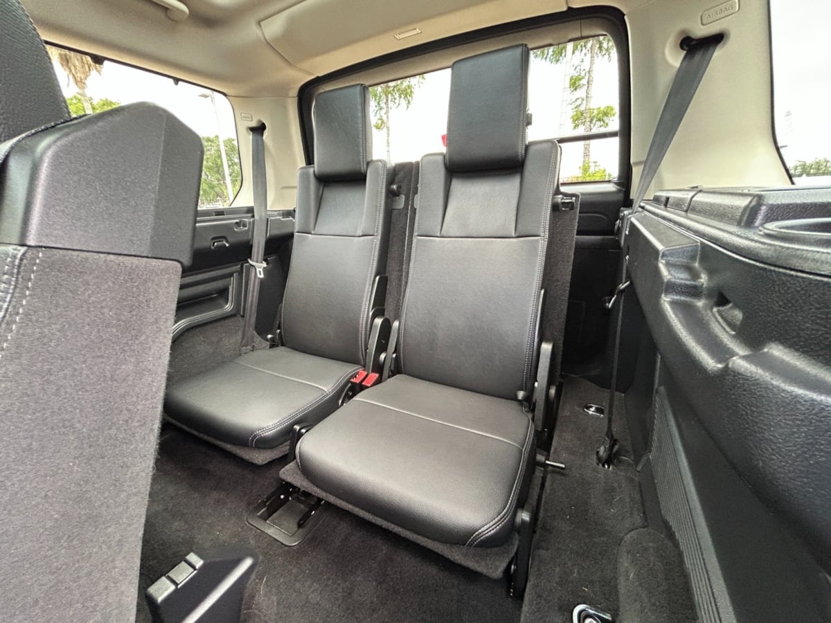 2016 Land Rover LR4 Base photo 22