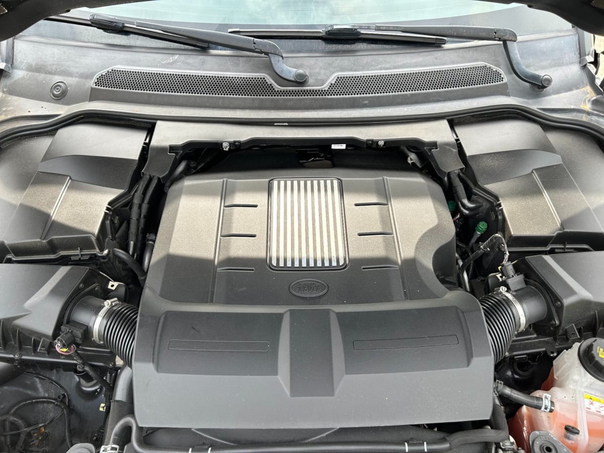 2016 Land Rover LR4 HSE LUX photo 37