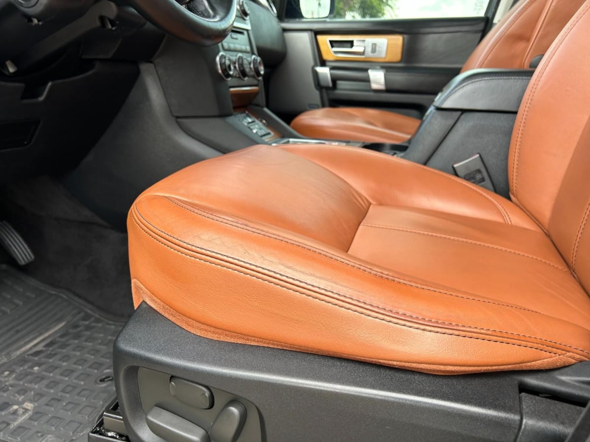 2016 Land Rover LR4 HSE LUX - Photo 12
