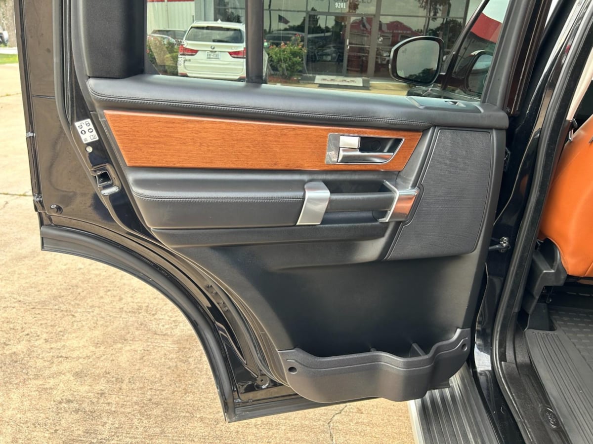 2016 Land Rover LR4 HSE LUX - Photo 16