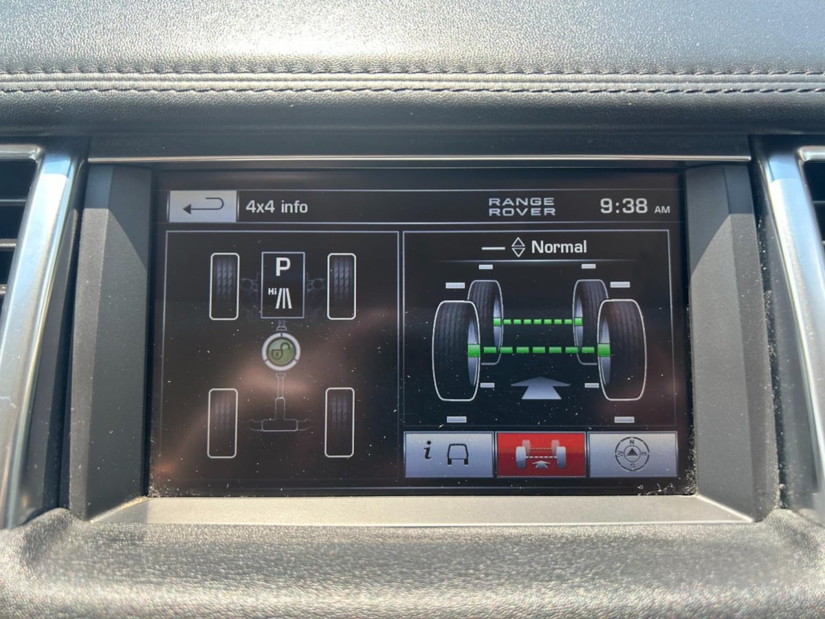 2012 Land Rover Range Rover Sport HSE LUX photo 13
