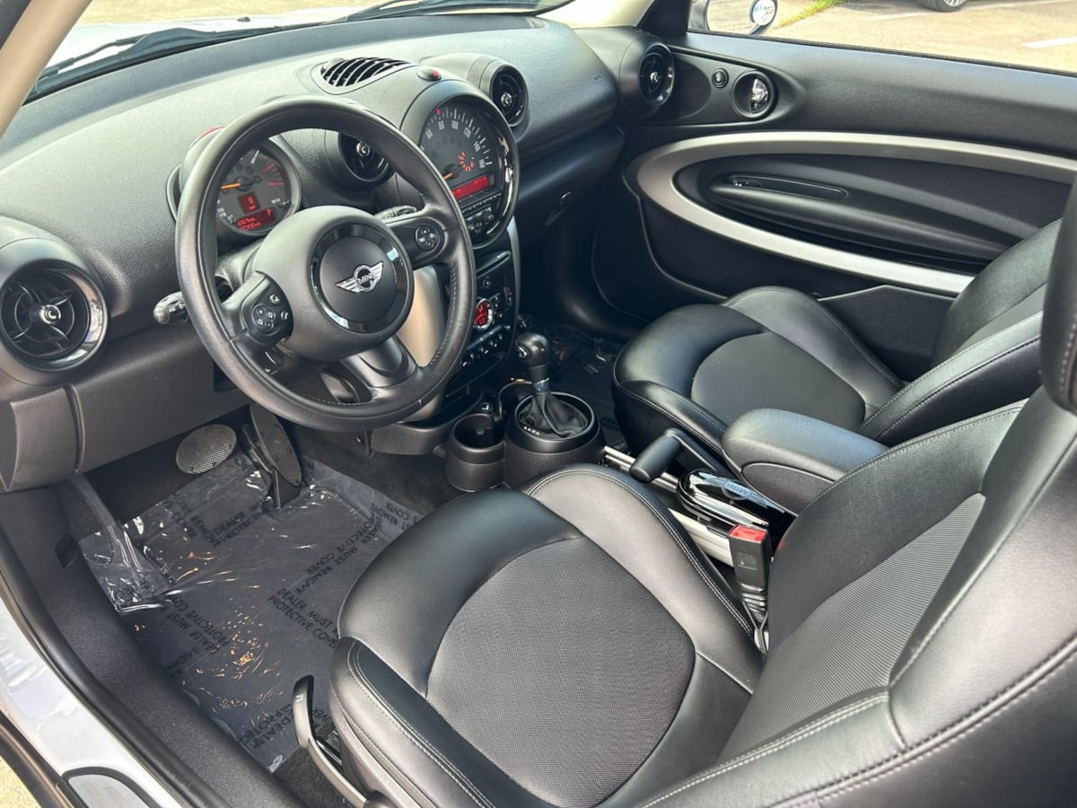 2015 Mini Paceman John Cooper Works photo 9