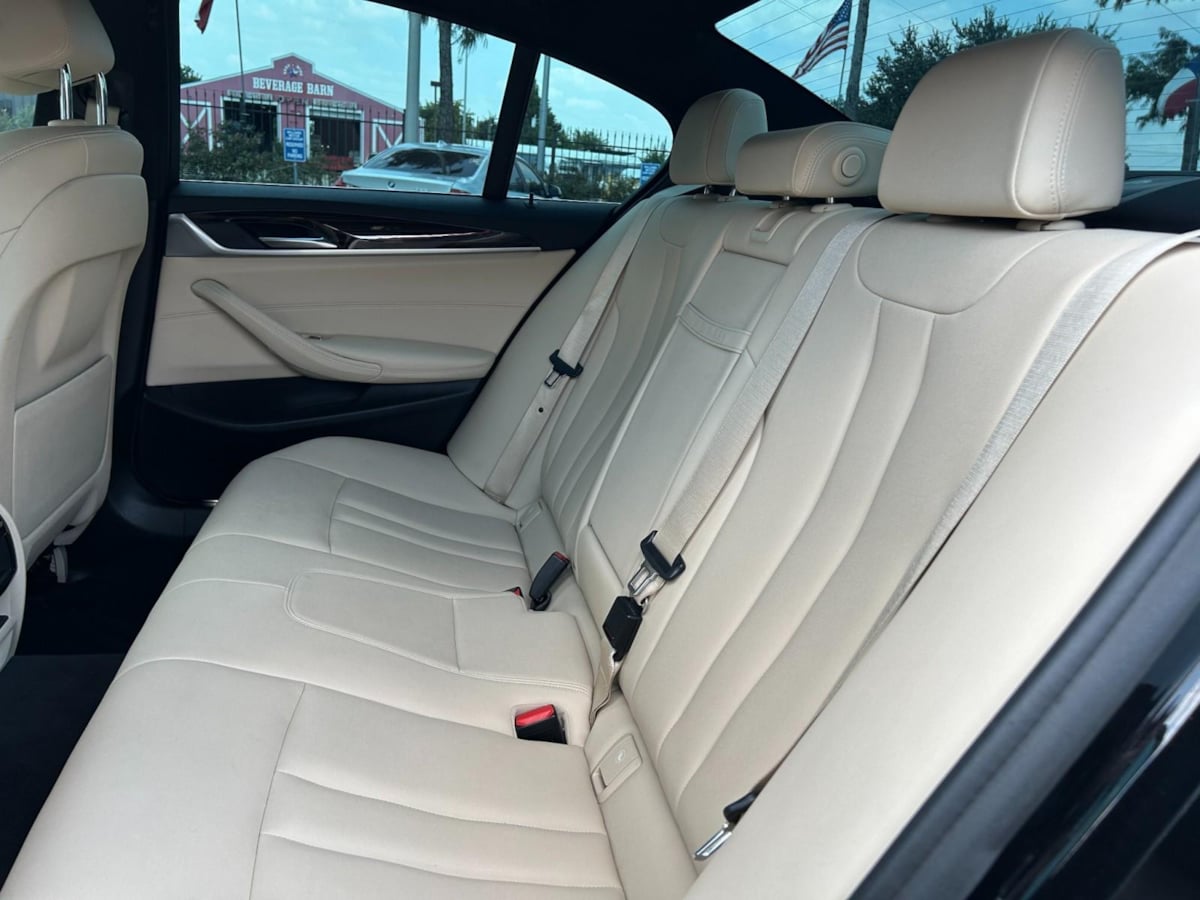 2019 Bmw 530i Sedan photo 25