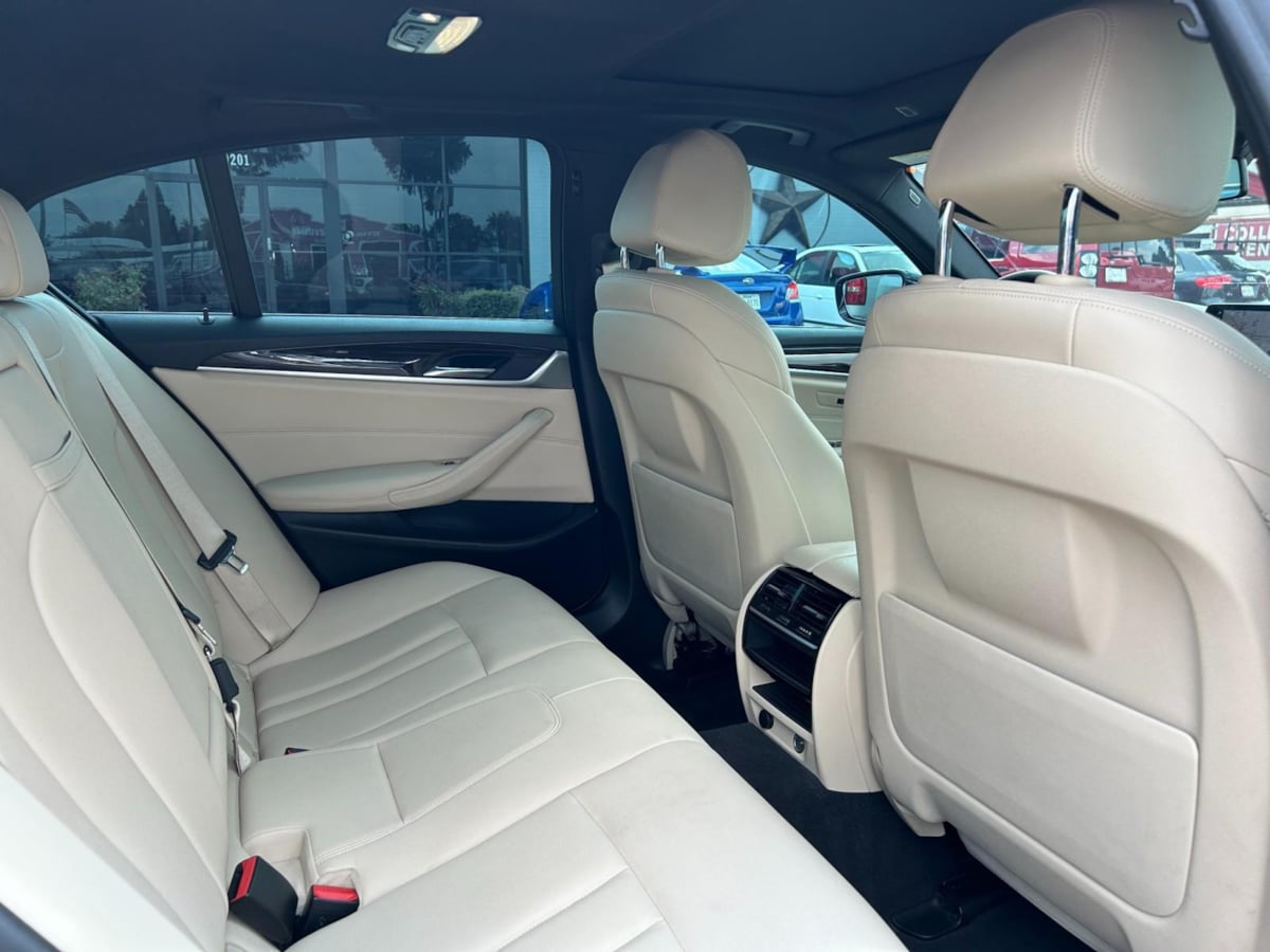 2019 Bmw 530i Sedan photo 28