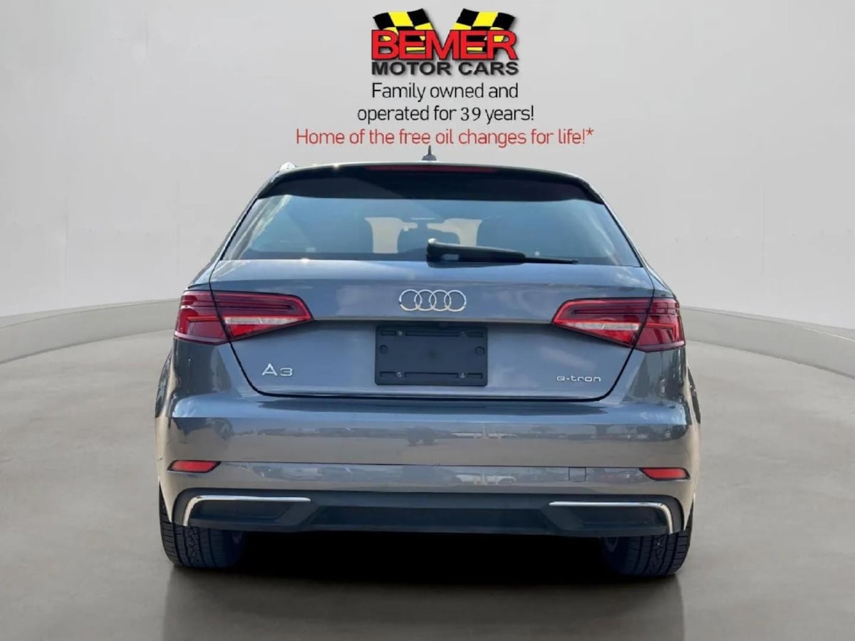 2018 Audi A3 E-tron Premium photo 4