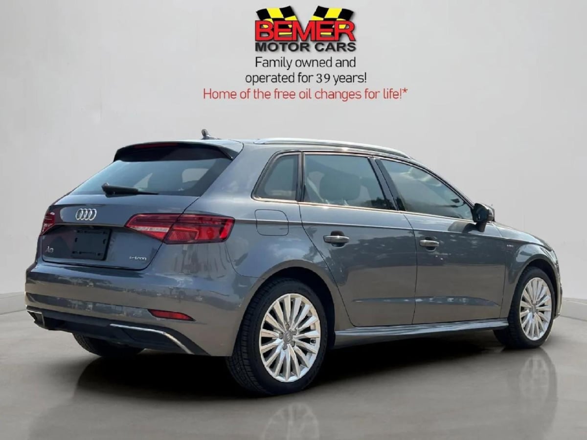 2018 Audi A3 E-tron Premium photo 5