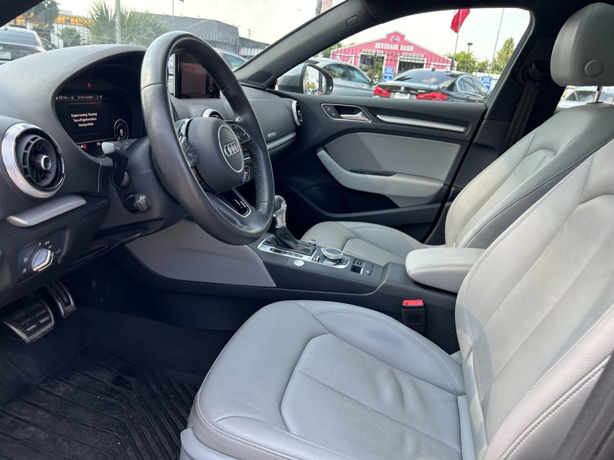 2018 Audi A3 E-tron Premium photo 21