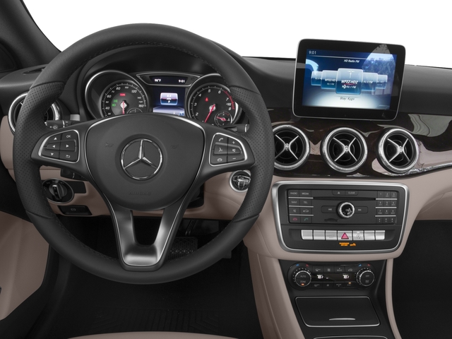 2017 Mercedes Benz CLA 250 4MATIC photo 7