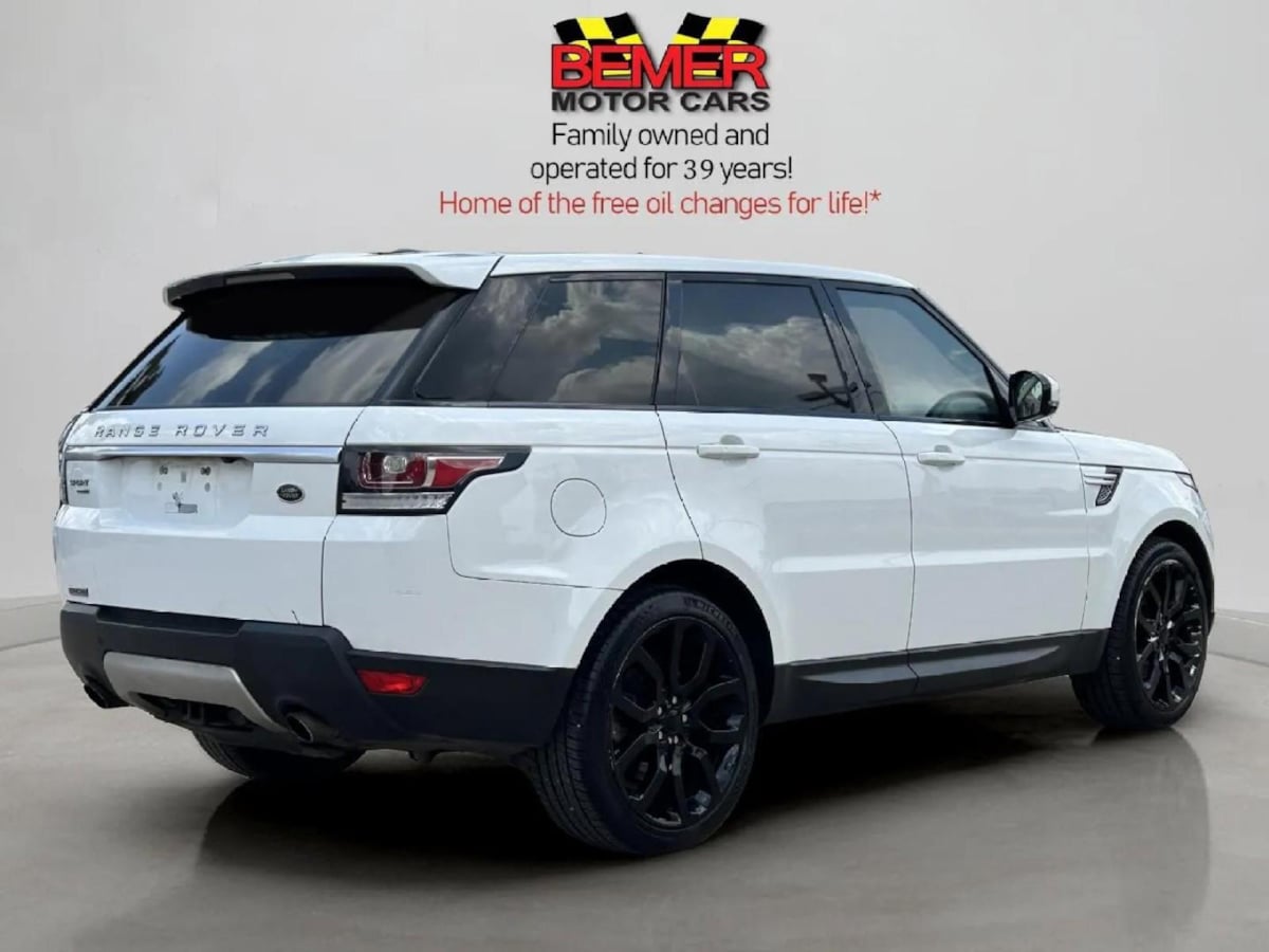 2015 Land Rover Range Rover Sport SuperCharged HSE photo 4