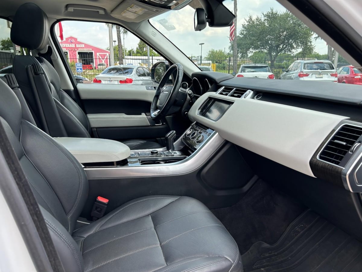 2015 Land Rover Range Rover Sport SuperCharged HSE photo 33