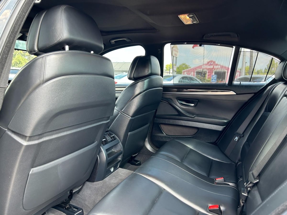 2013 Bmw 550i 5-Series photo 24