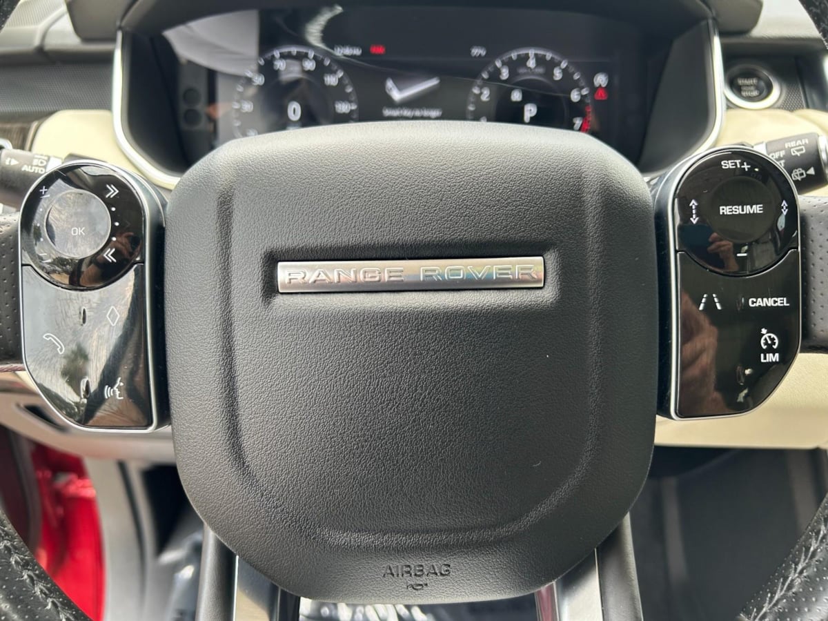 2019 Land Rover Range Rover Sport HSE photo 17