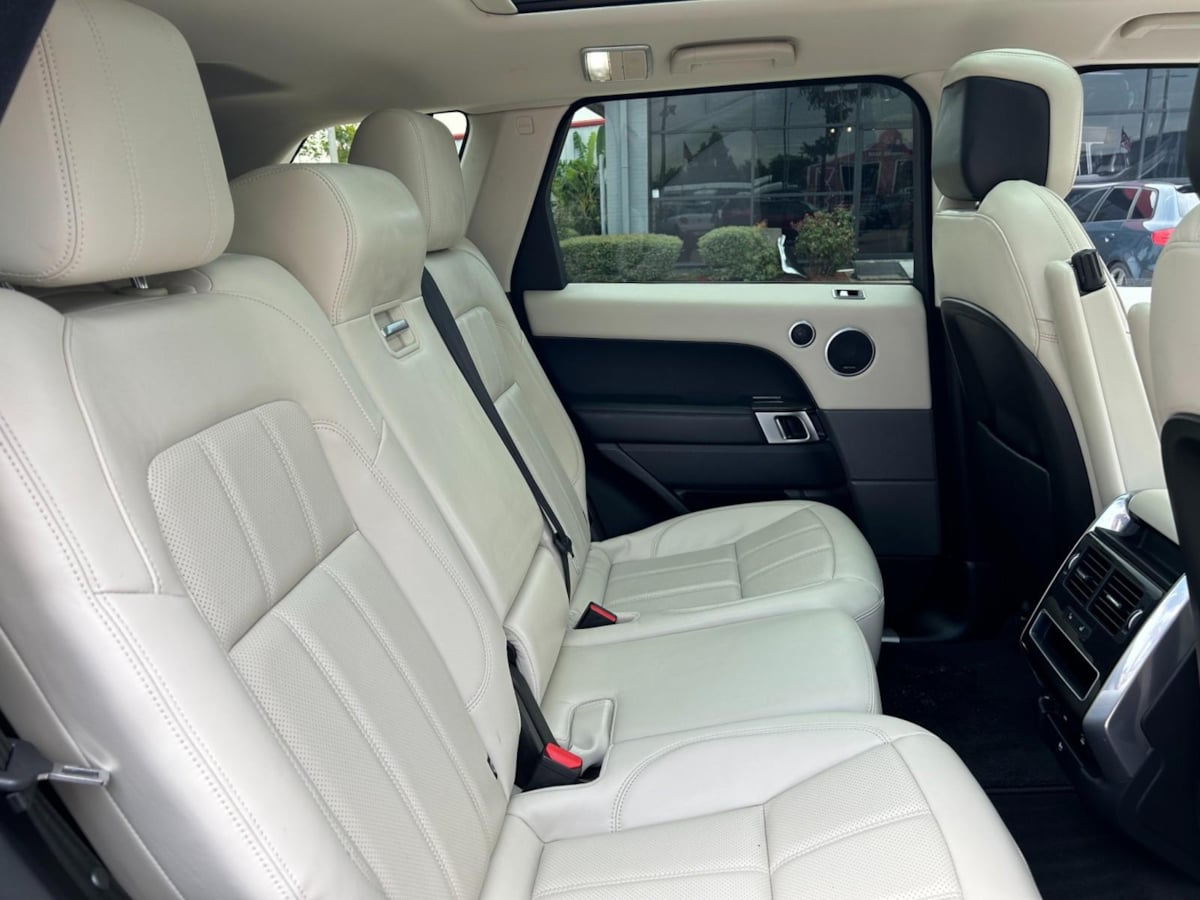 2019 Land Rover Range Rover Sport HSE photo 31