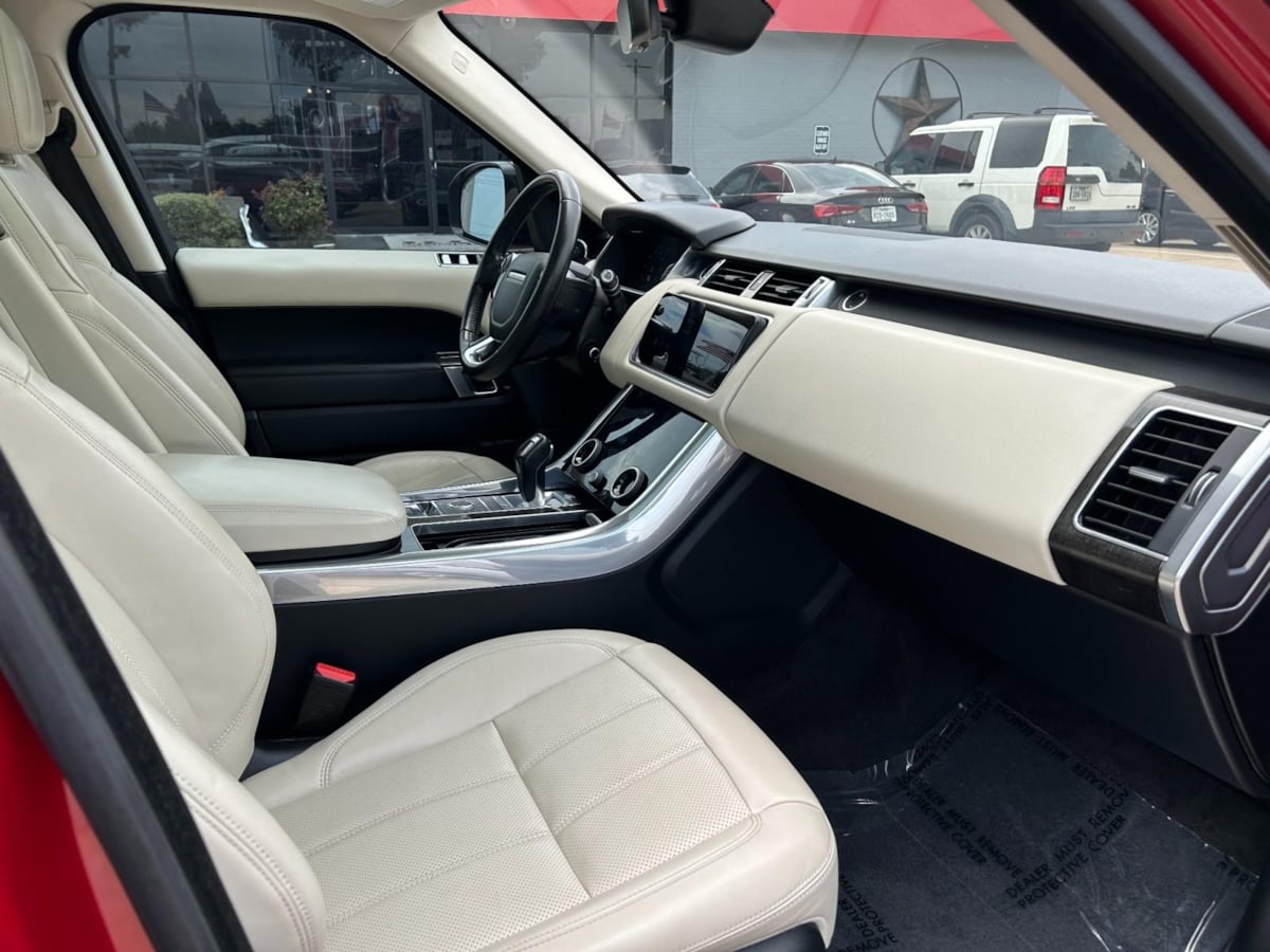 2019 Land Rover Range Rover Sport HSE photo 34