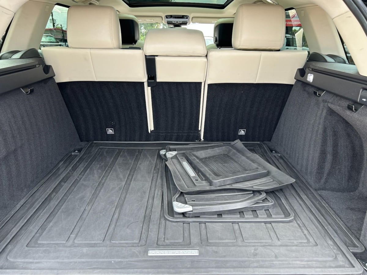 2019 Land Rover Range Rover Sport HSE photo 35