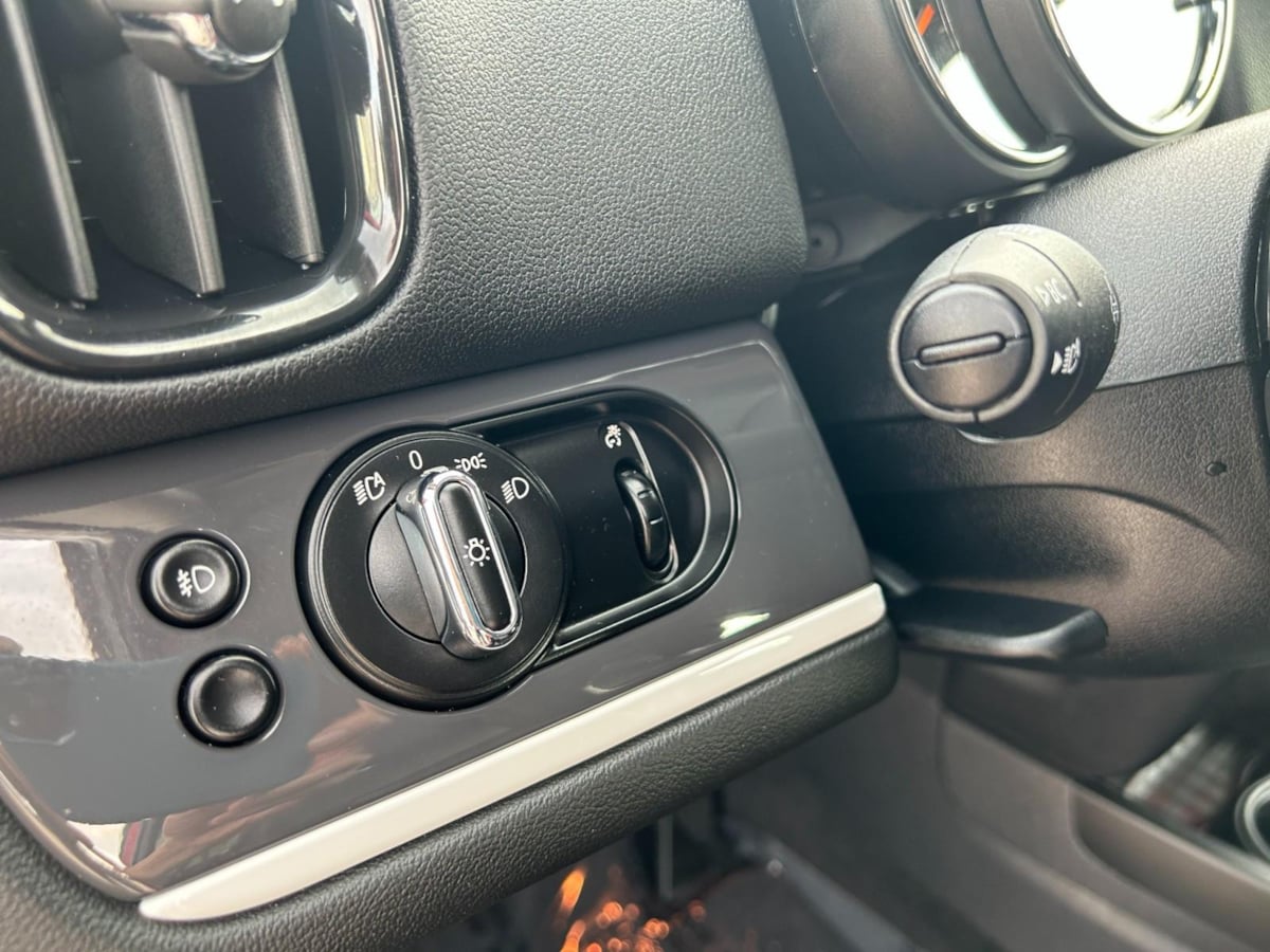2020 Mini Countryman S photo 12