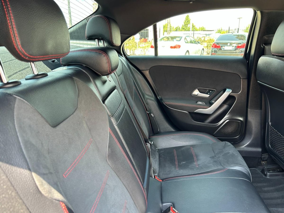 2019 Mercedes Benz A 220 AMG photo 25
