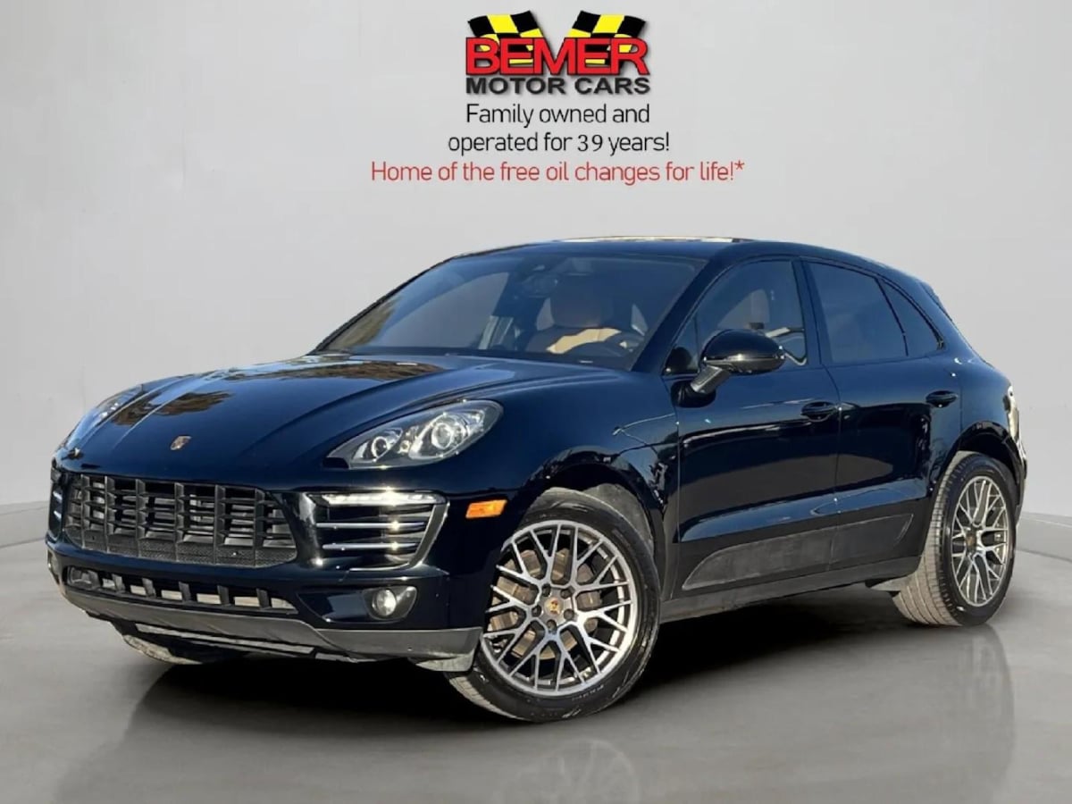 2018 Porsche Macan Sport Edition's photo