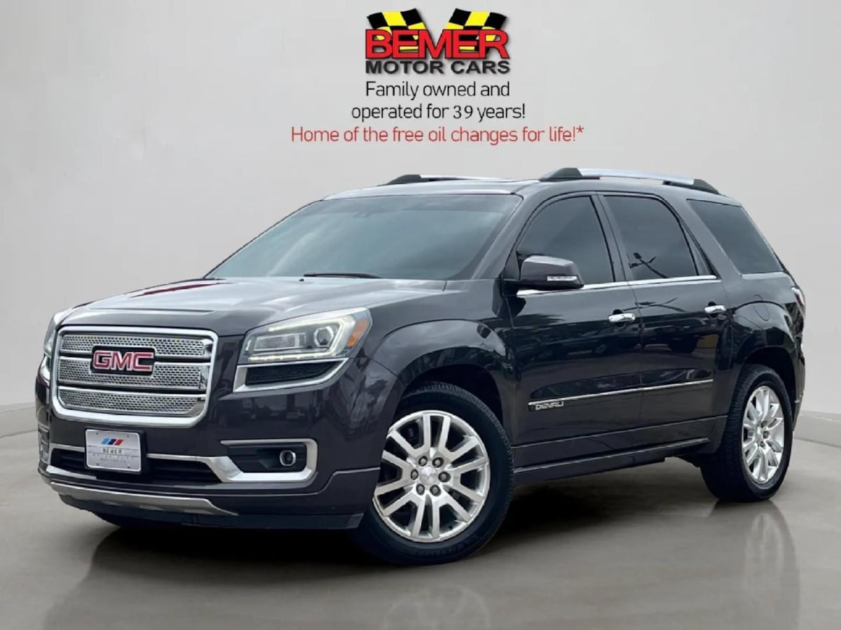 2015 GMC Acadia Denali's photo