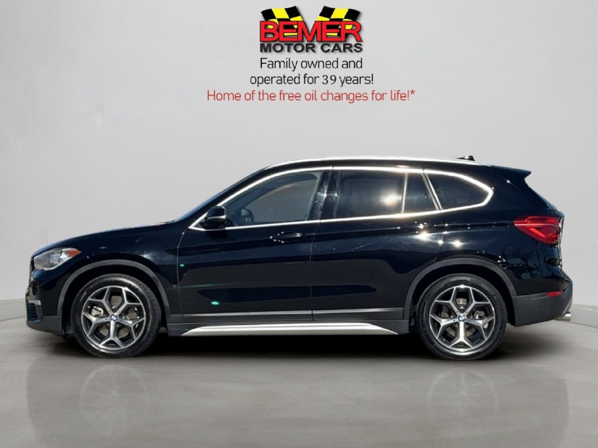 Additional photo of vehicle.