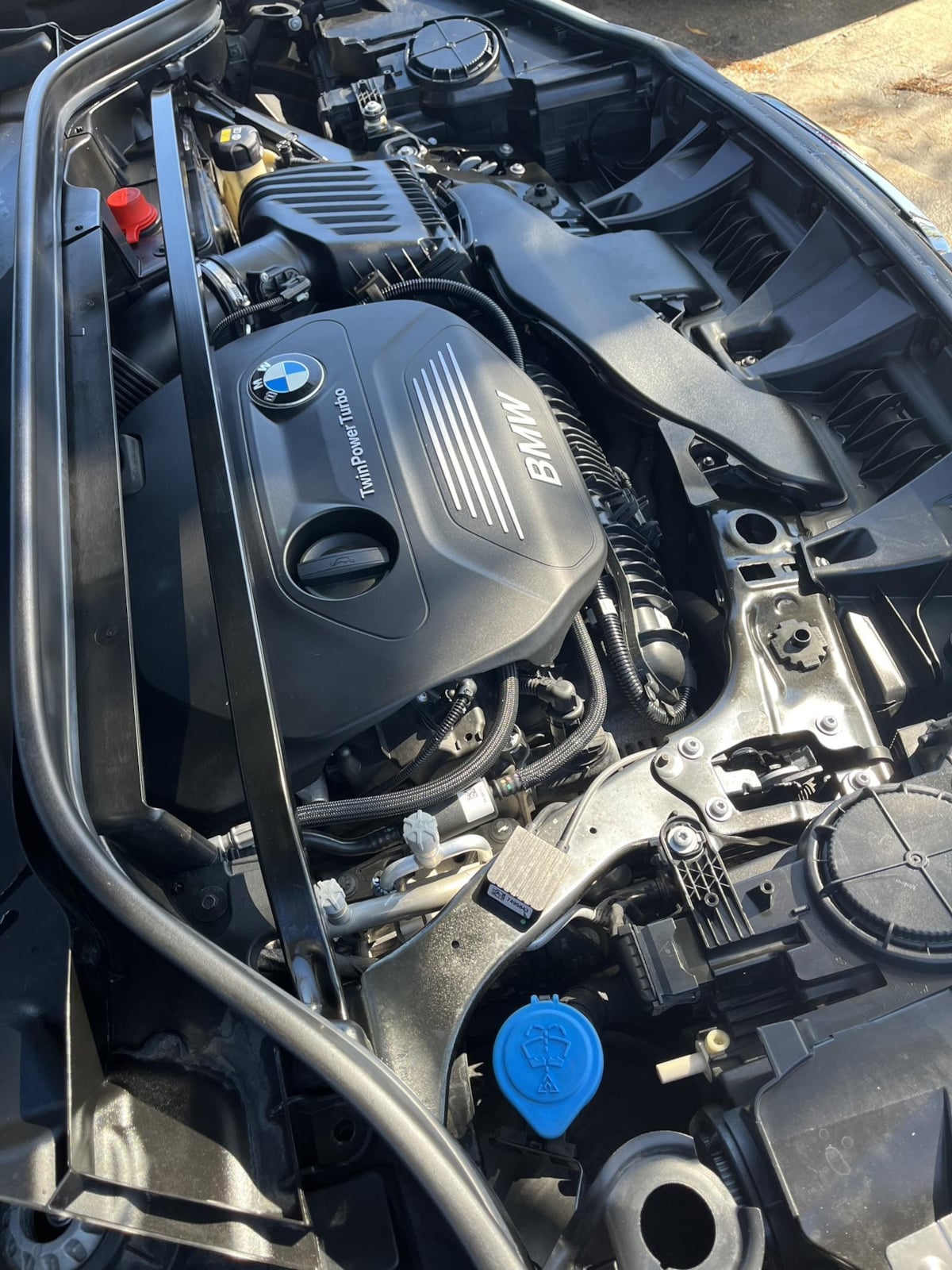 Additional photo of vehicle.