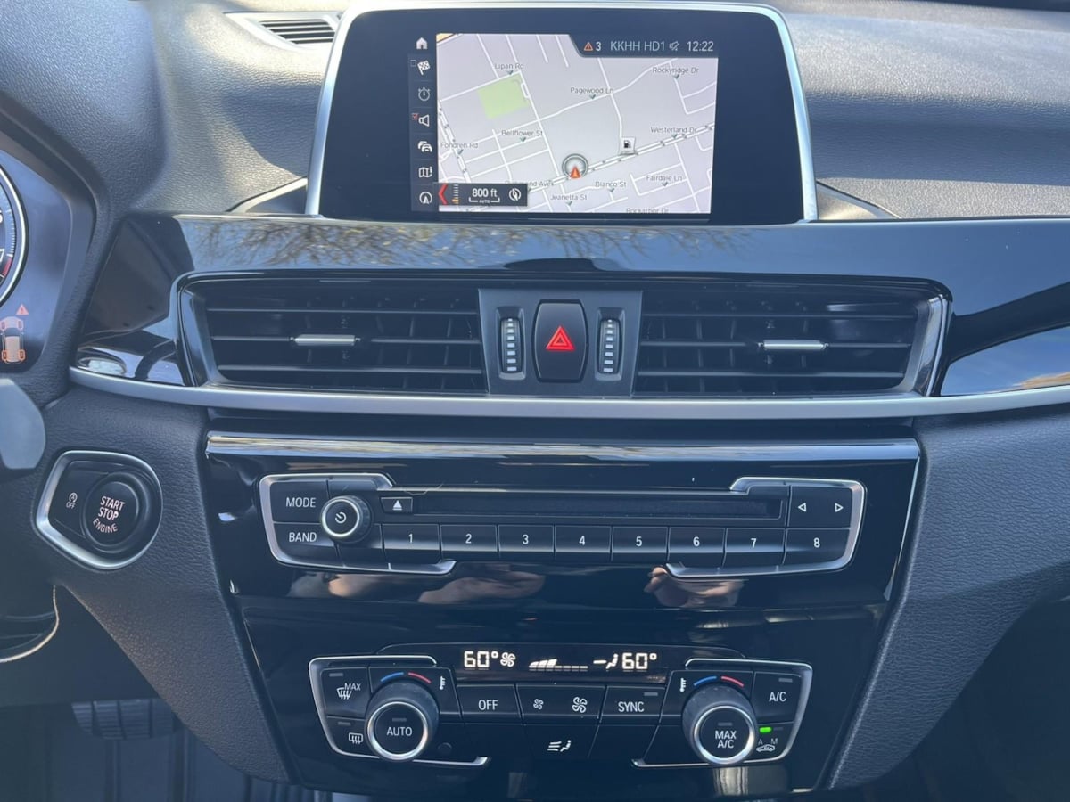 Additional photo of vehicle.