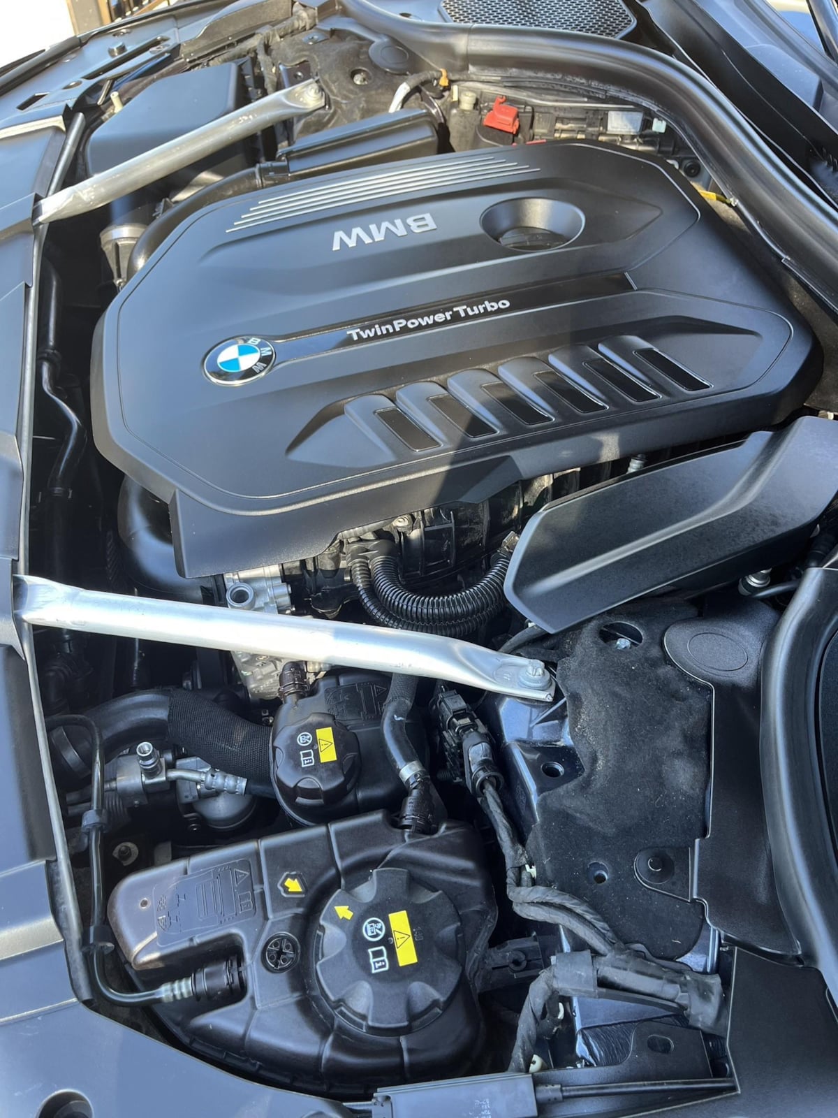 Additional photo of vehicle.