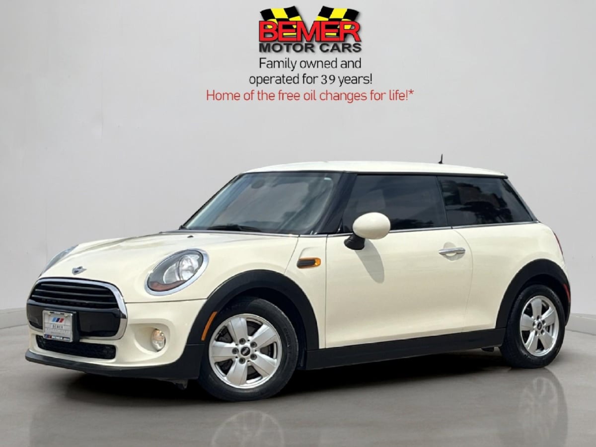 2017 MINI Cooper -'s photo