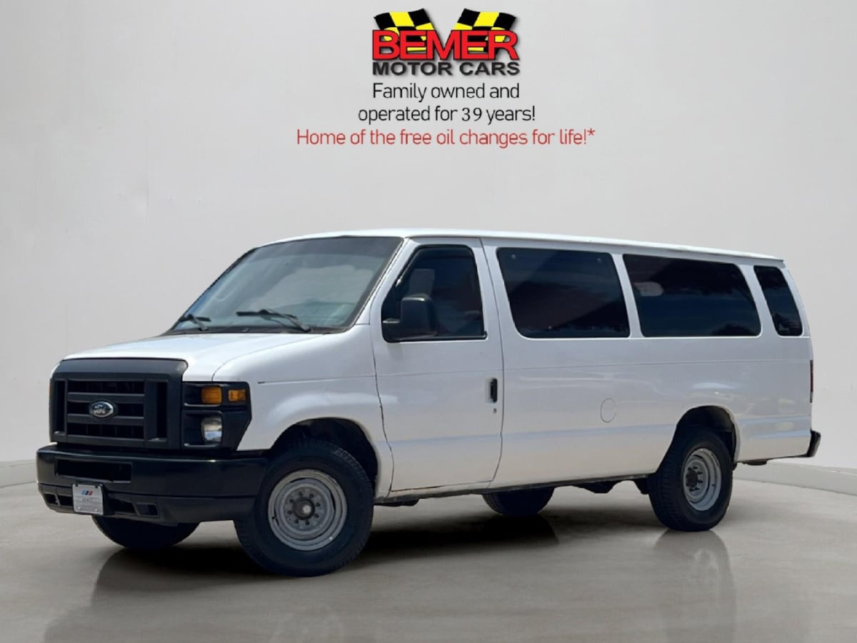 2012 Ford E-Series E-350 XL Super Duty Extended's photo