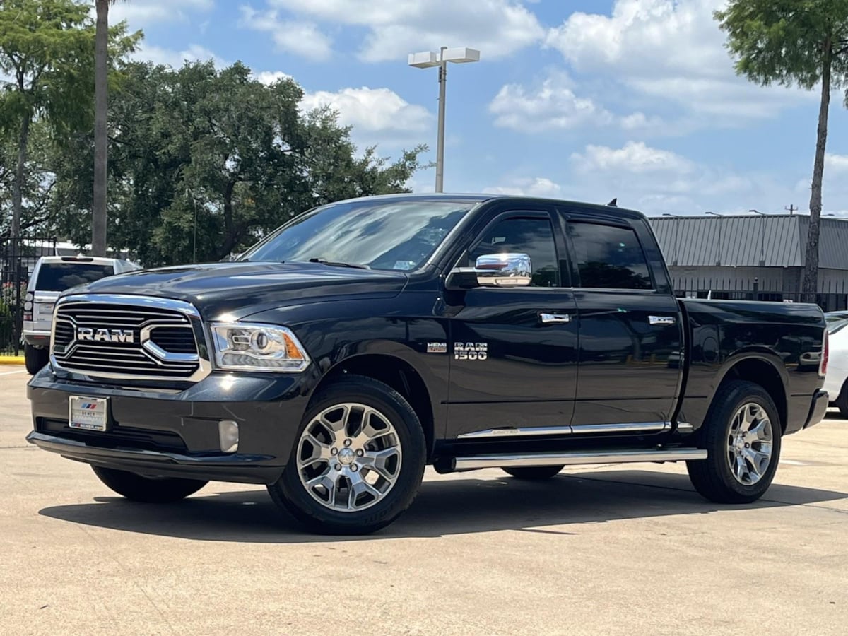 2017 RAM 1500 Laramie Limited Crew Cab 5'7's photo