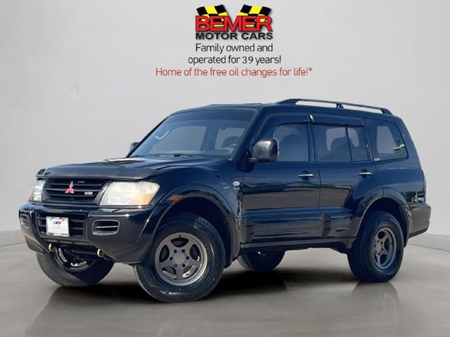 2001 Mitsubishi Montero SUV / Crossover Four-Wheel Drive Automatic
