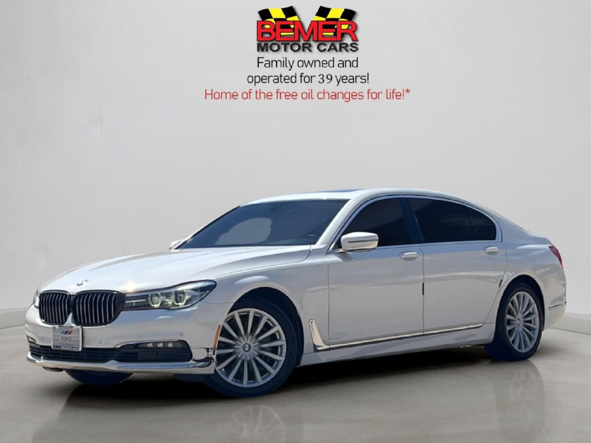 2018 BMW 7 Series 740i