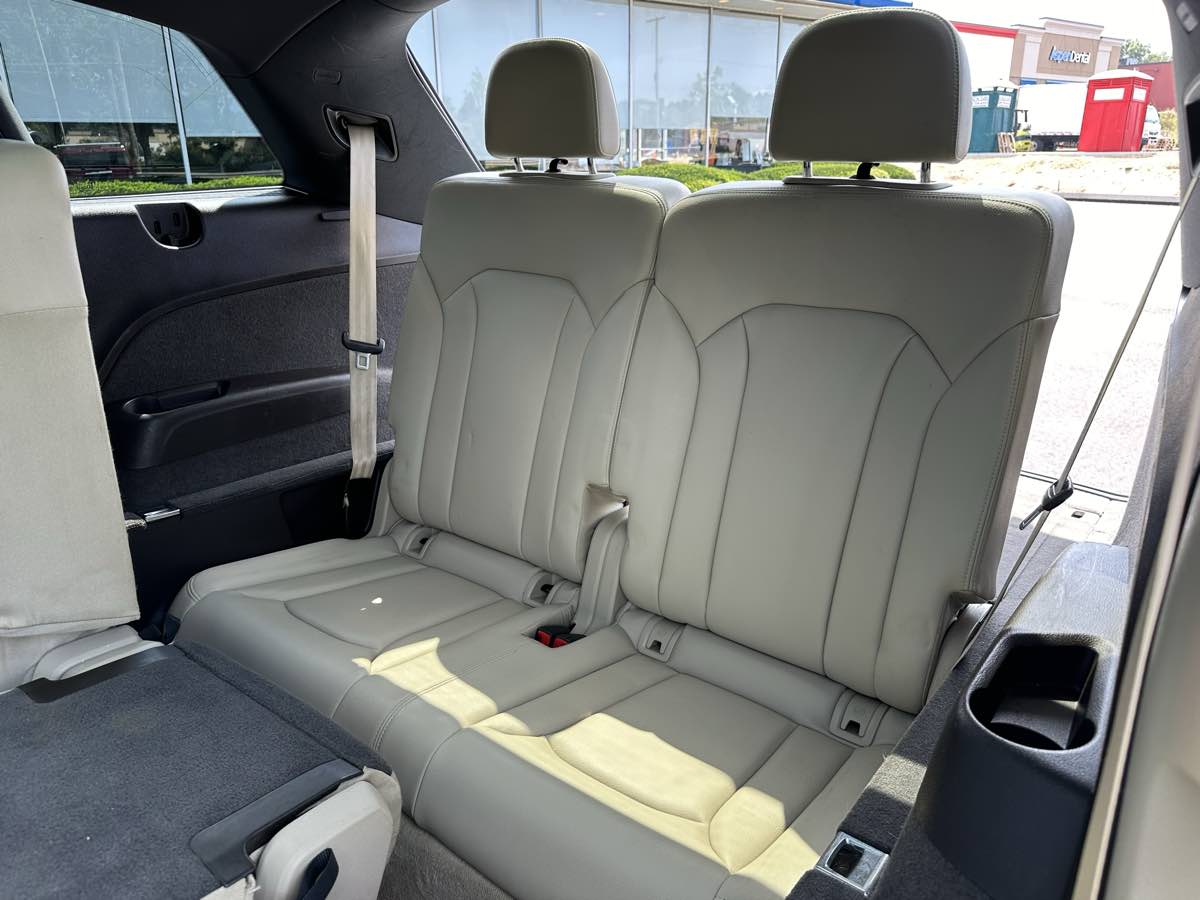 Q7 Interior Audi With Three Rows Audi Three Row 2018 AUDI Q7 Seat