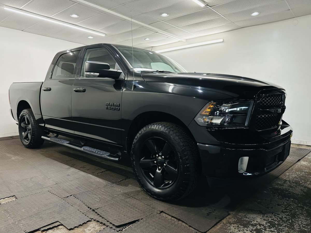 2018 Ram 1500 Big Horn with Black Pack