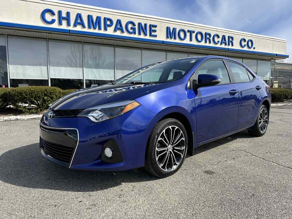 2016 Toyota Corolla S Plus !!!  One Owner, only 27,000 miles!