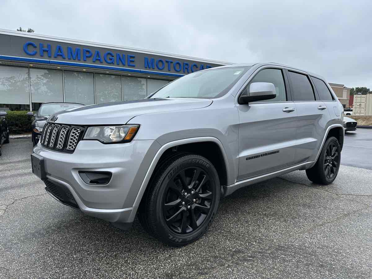 2021 Jeep Grand Cherokee Laredo X Altitude Package with Sun and Sound