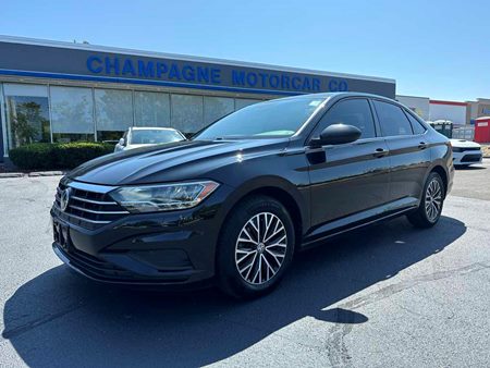 Sold 2019 Volkswagen Jetta SE with Sunroof, 40MPG!