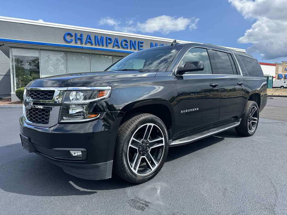 2019 Chevrolet Suburban LT Luxury Package ONE owner 2nd row buckets