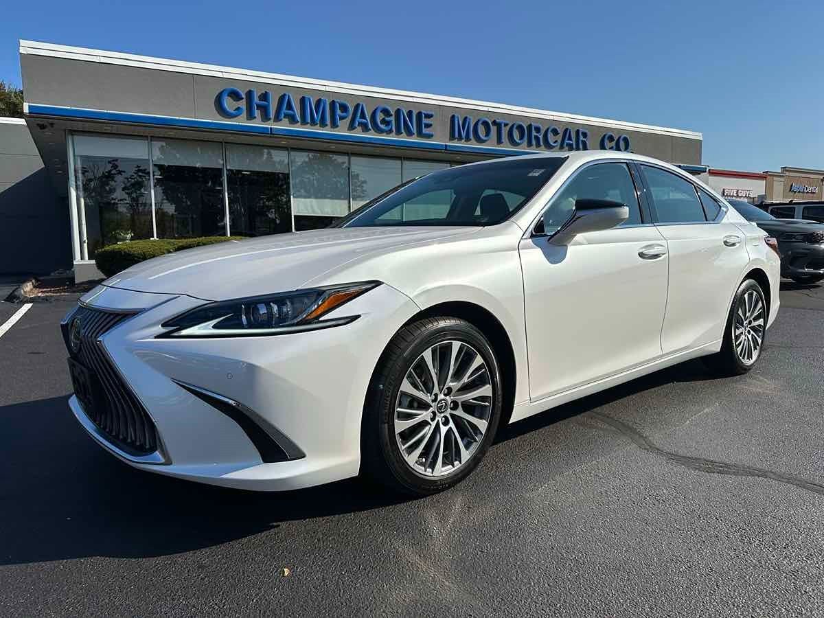 Sold 2021 Lexus ES 250 AWD Premium Package, Navigation Package!