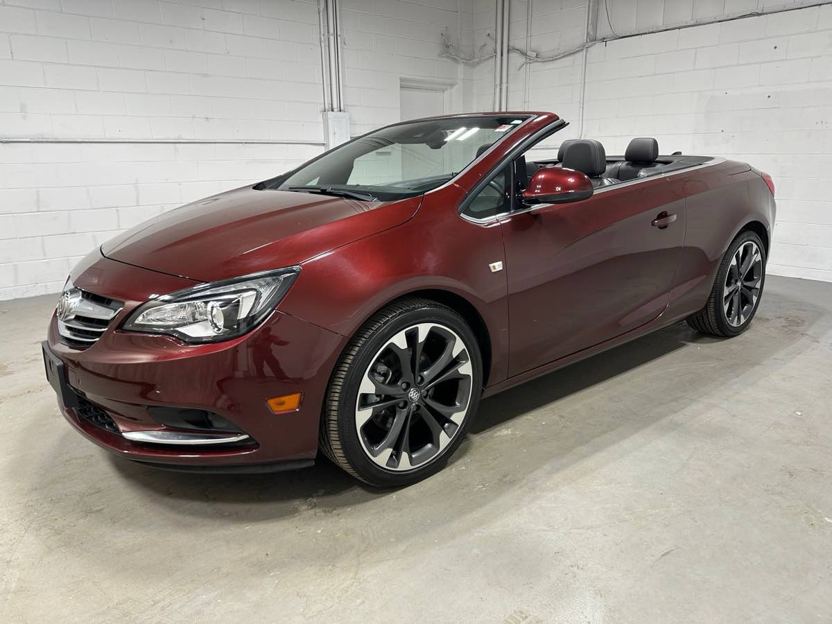 2018 Buick Cascada Premium 14,000 original miles !!!