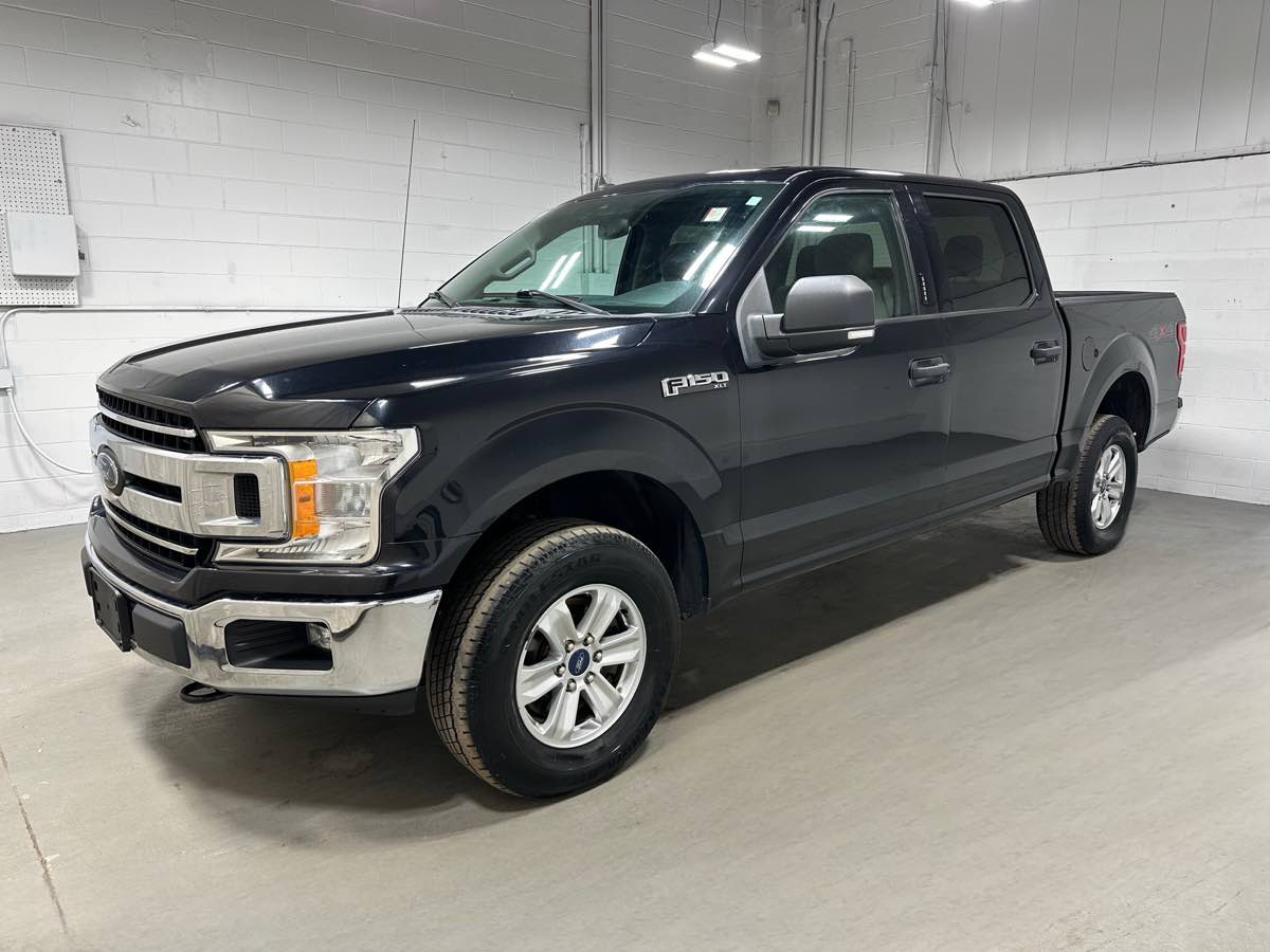 2019 Ford F-150 XLT V8 CREW with NEW TIRES!