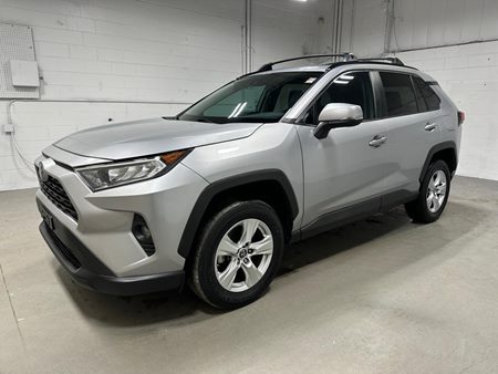 2019 Toyota RAV4 XLE with Moonroof, Convenience Pack, NEW TIRES